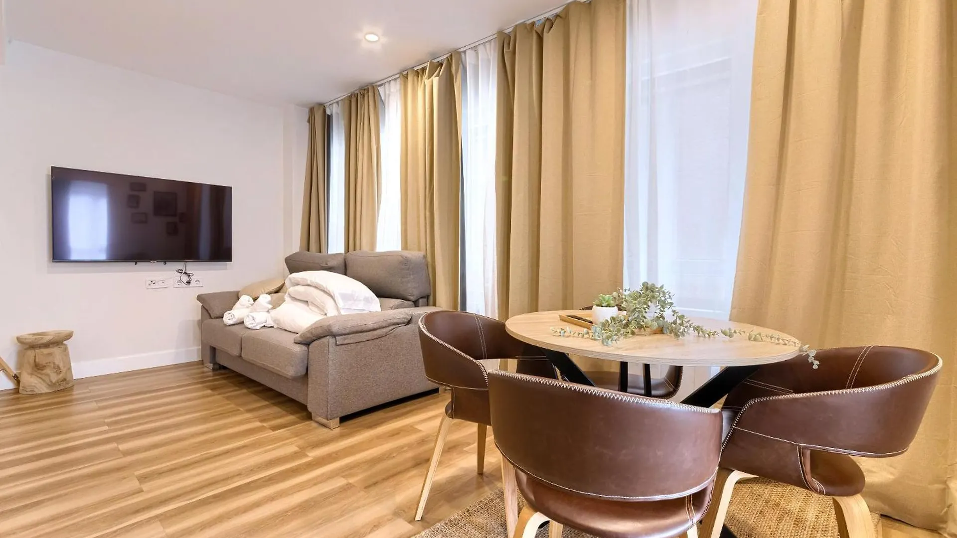 Deustown Apartamentos Bilbao 0*,  Spain