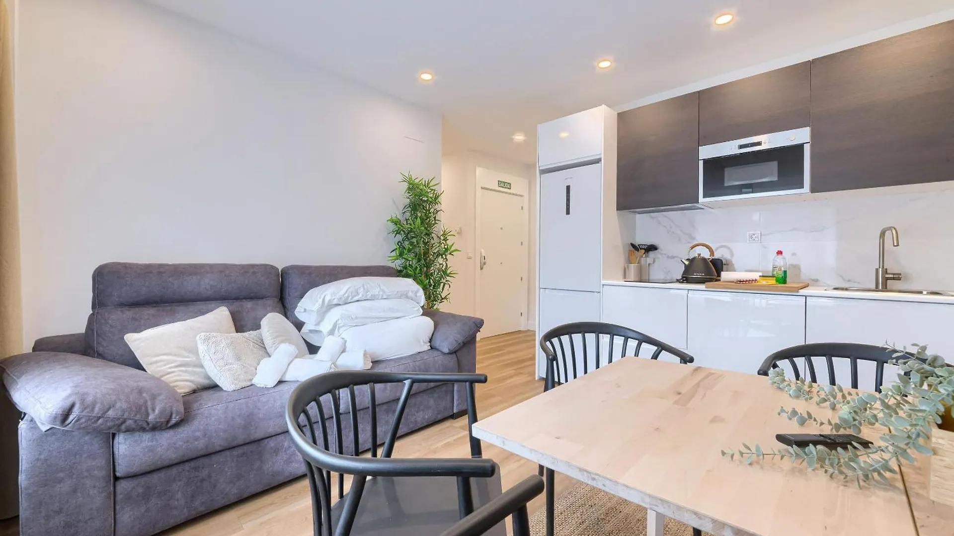 Deustown Apartamentos Bilbao