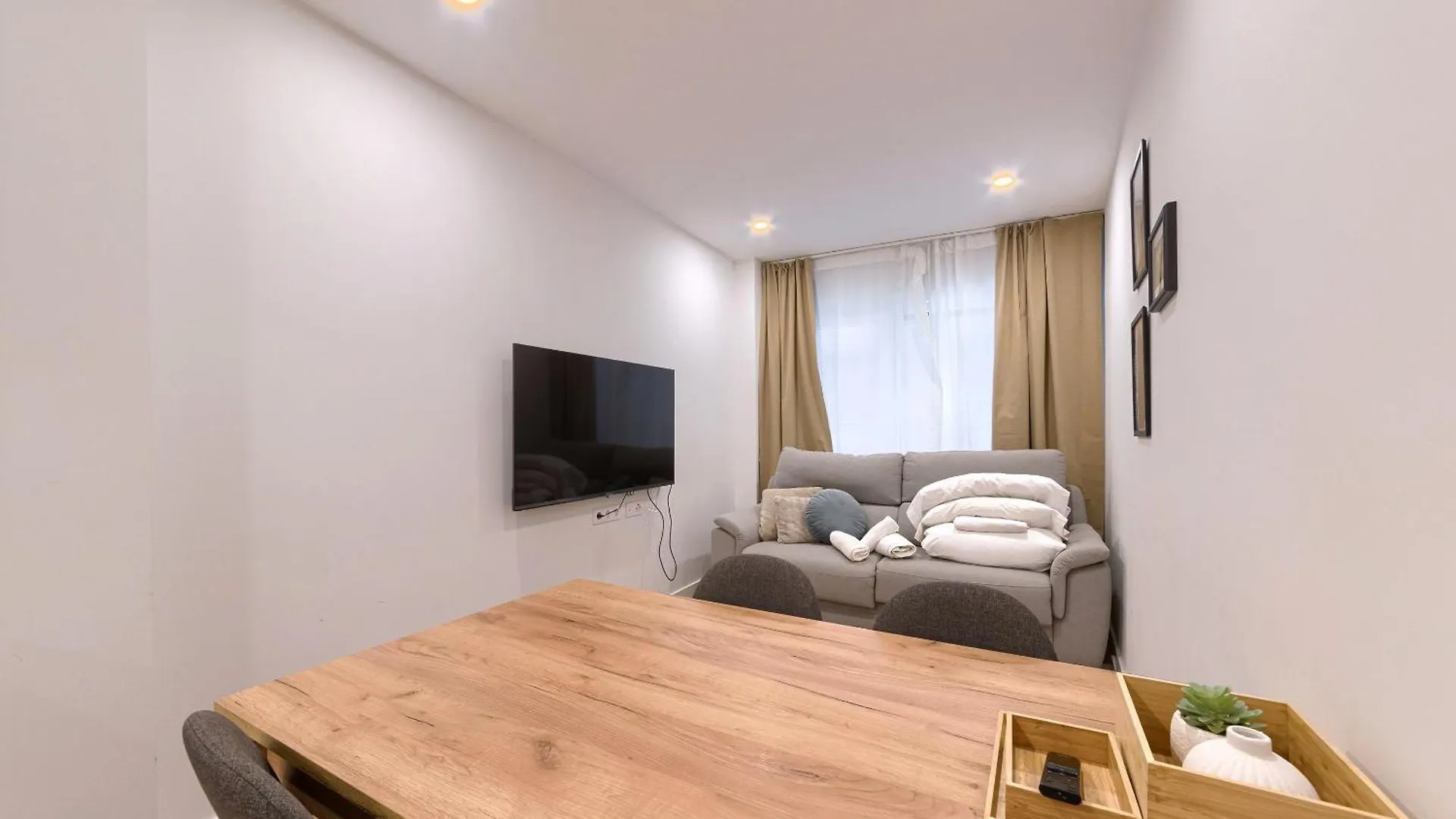 Deustown Apartamentos Bilbao 0*,  Spain
